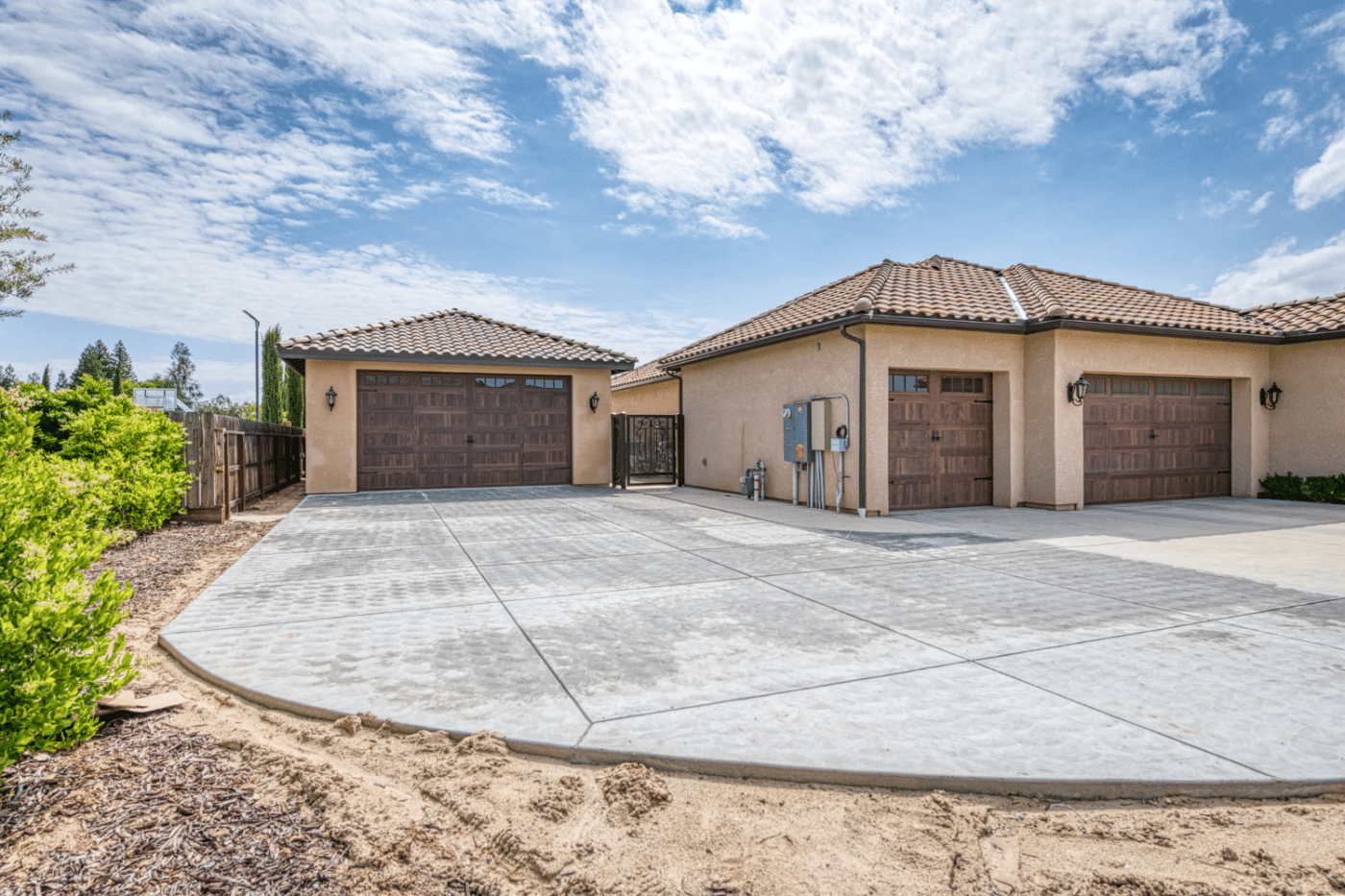 custom beige garages with brown doors in dunlap ca