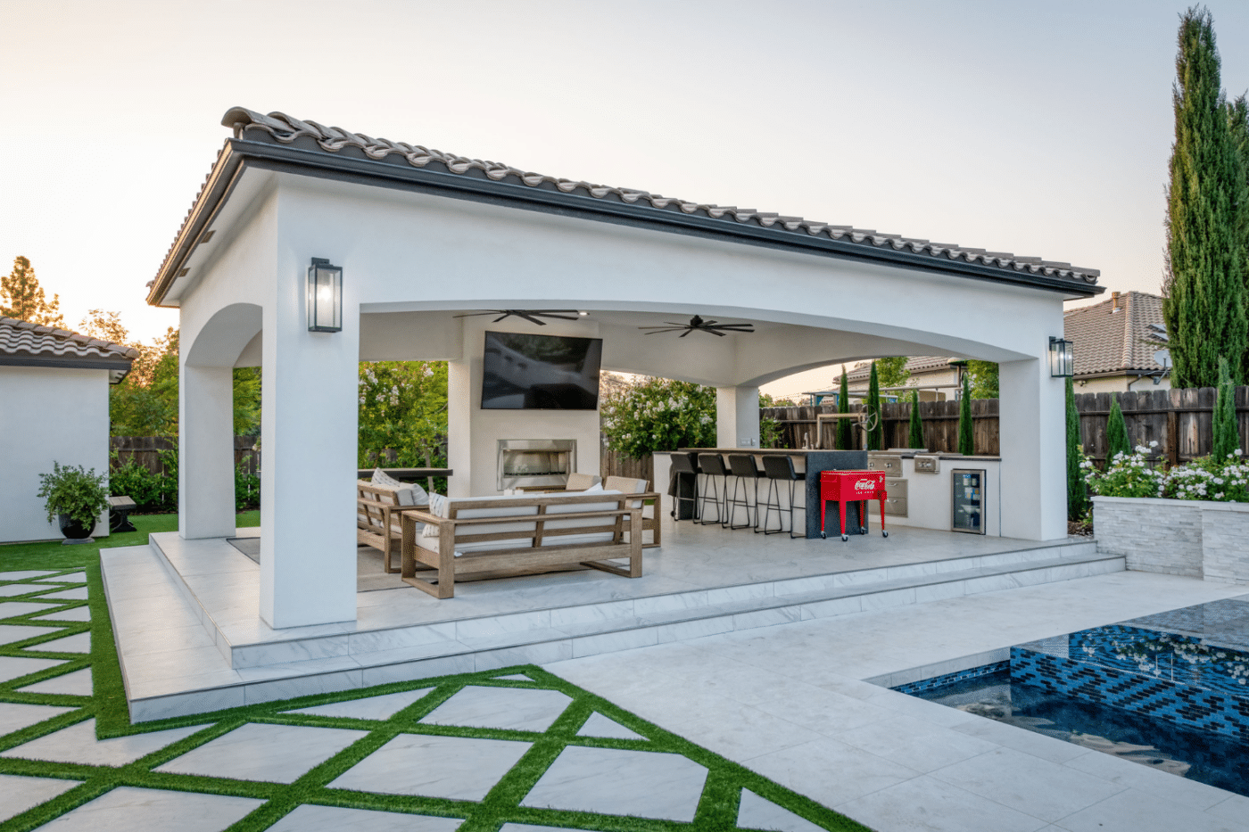 white siding for pavilion in dunlap ca